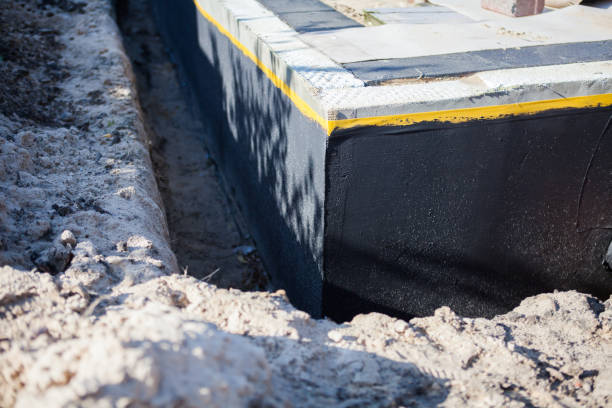 Professional Vapor Barrier Installation technician working in Pelham, GA